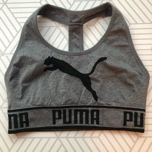 Puma gray logo comfortable sports bra